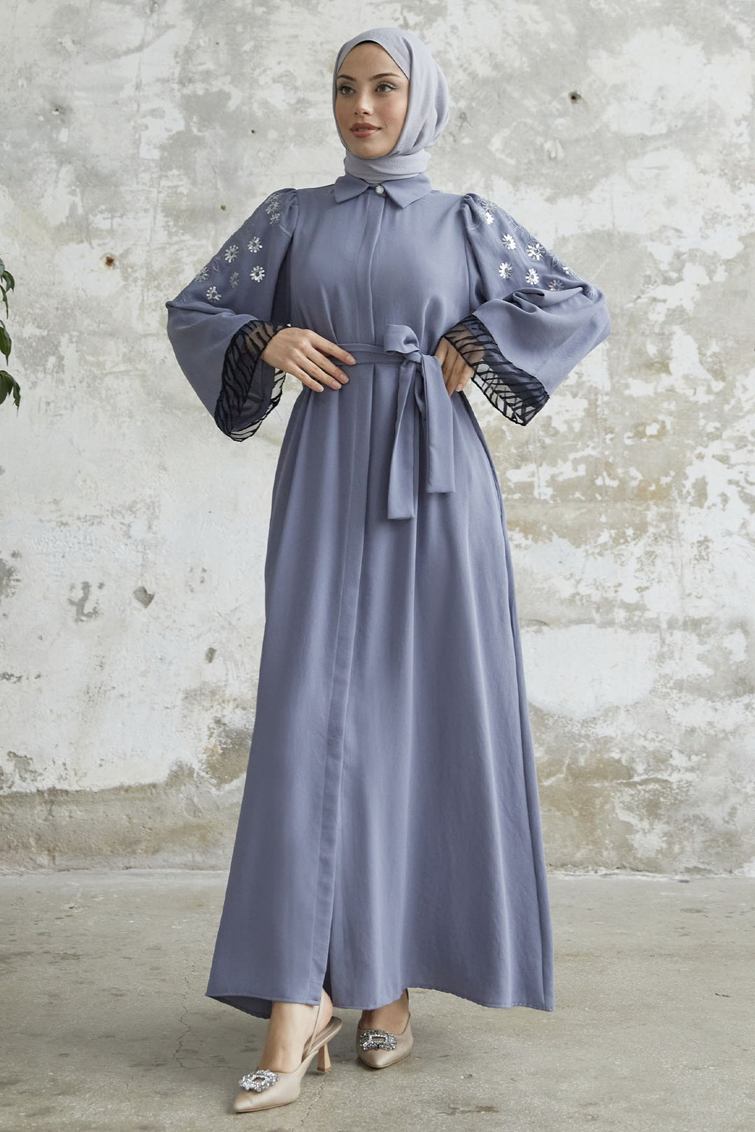 MDS Women Cashmere Embroidered Sleeve Abaya - Gray - Nijkerk