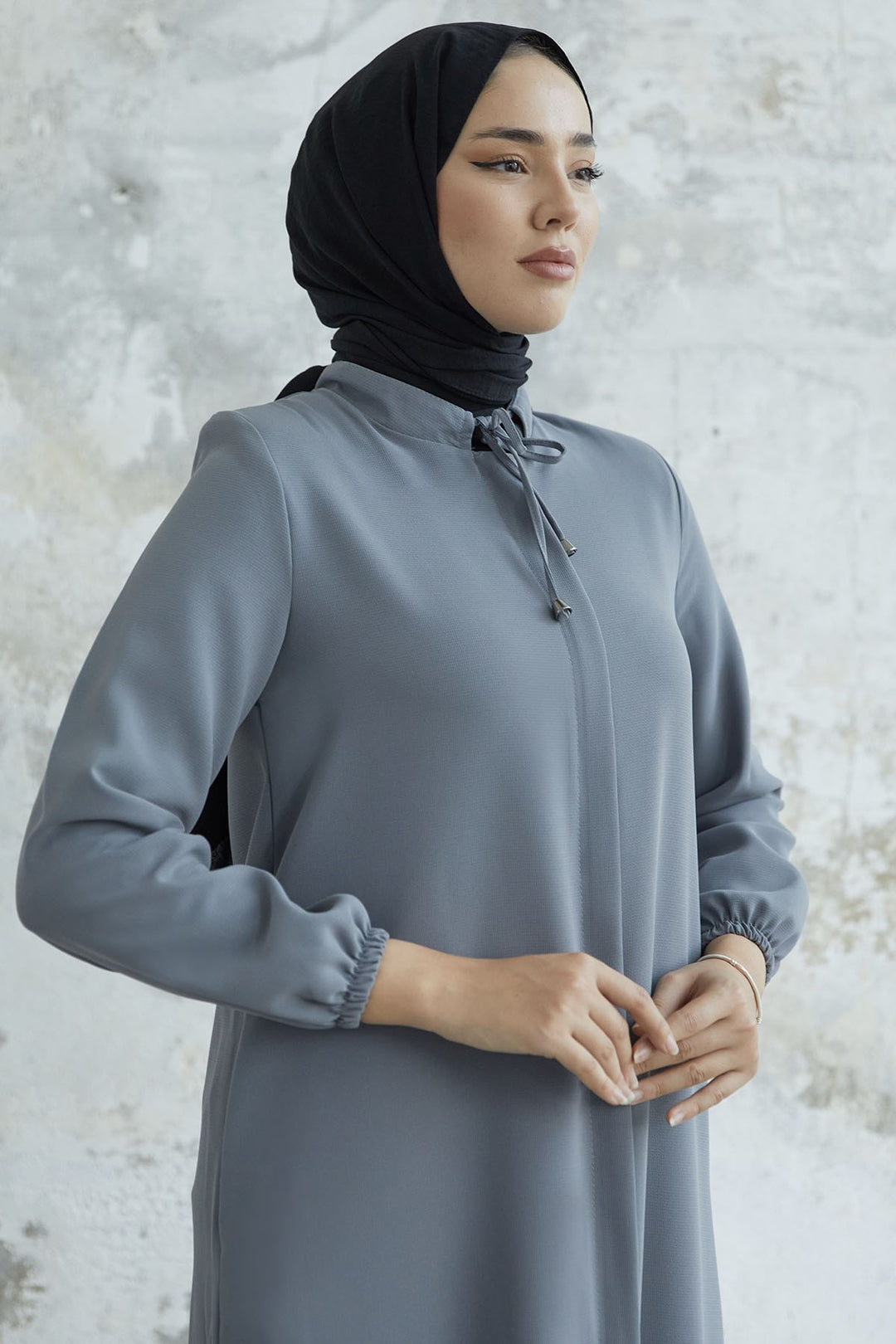 MDS Women Laced Hidden Button Abaya - Light Grey - Motril