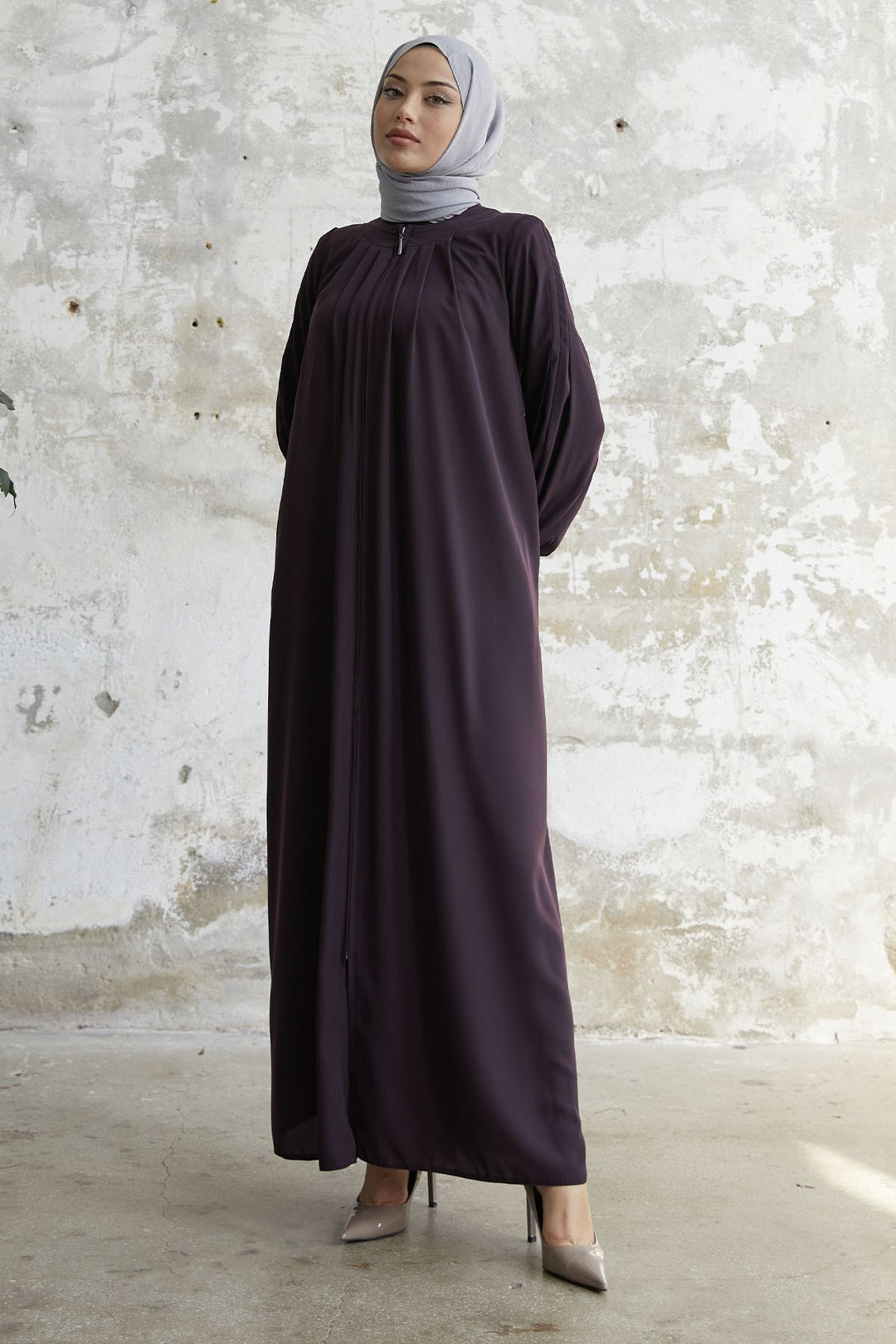 MDS Women Pleated Detail Ruched Abaya - Plum - Edina