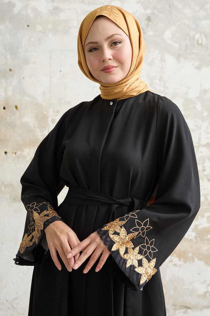 MDS Women Flower Stamp Detail Black Abaya - Schaumburg