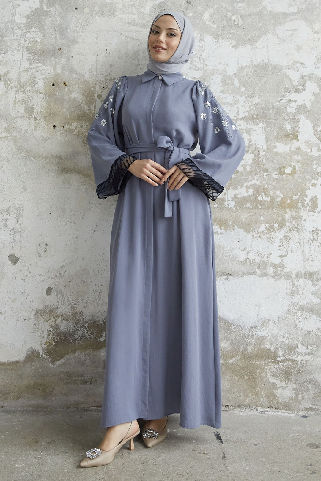 MDS Women Cashmere Embroidered Sleeve Abaya - Gray - Nijkerk