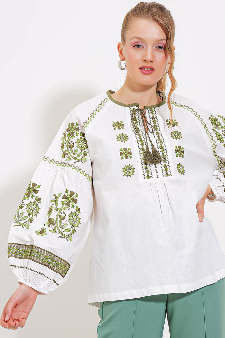 BGD Women Woman Beige Embroidered Linen Blouse 902 - Avondale