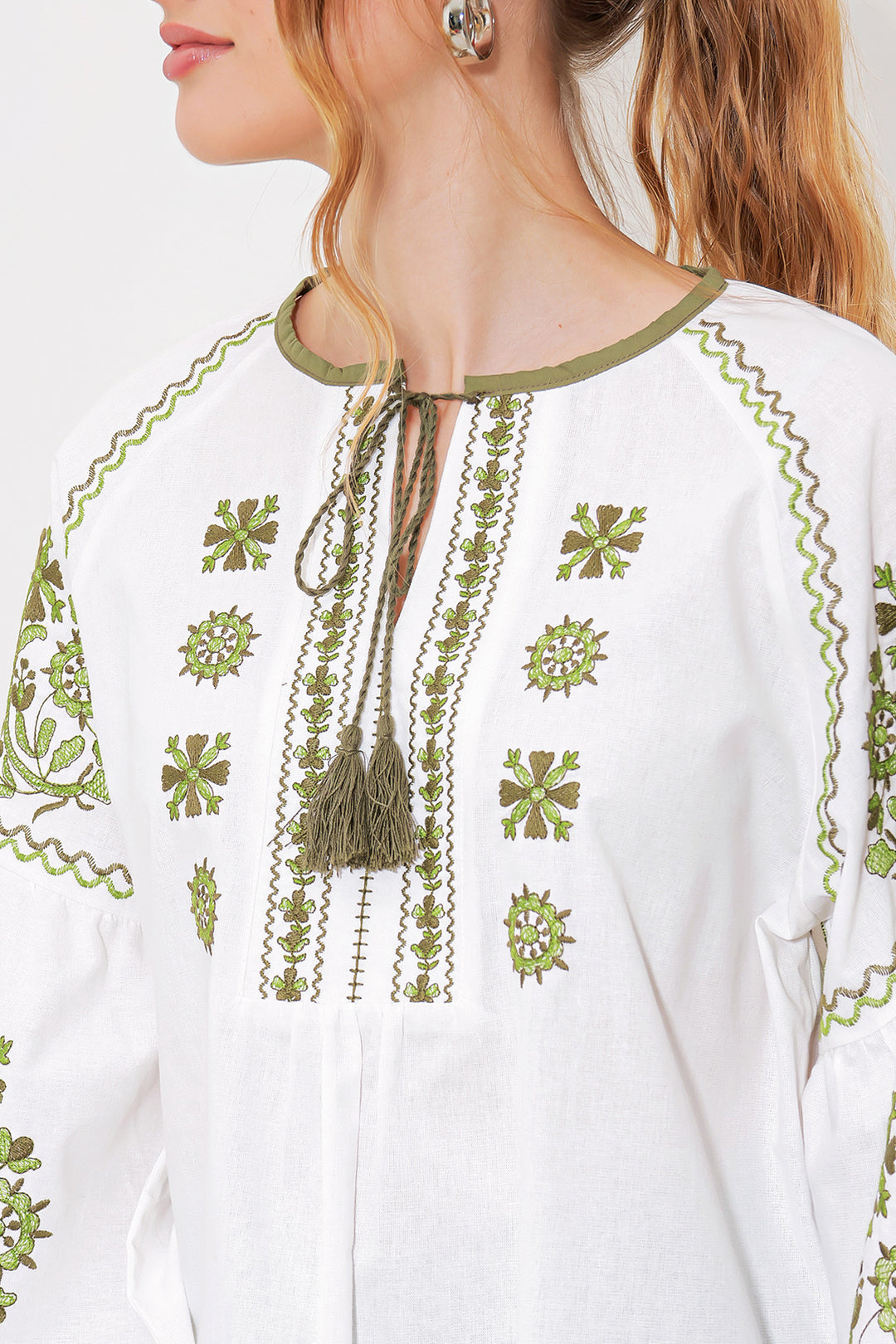 BGD Women Woman Beige Embroidered Linen Blouse 902 - Avondale
