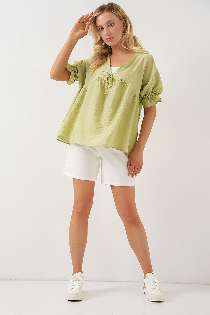 BGD Women Woman Front Laced Short Sleeve Blouse 962 - Dark Green - Schwerin