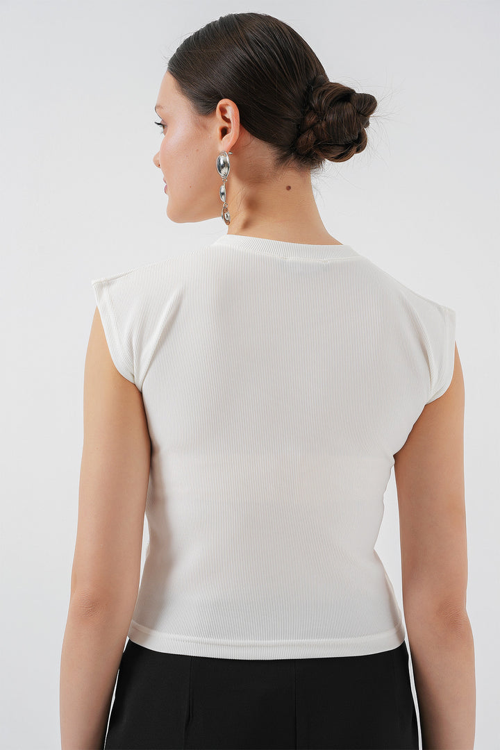 BGD Women Woman Zero Sleeve Stone Embellished Blouse 931 - White - Colmenar Viejo