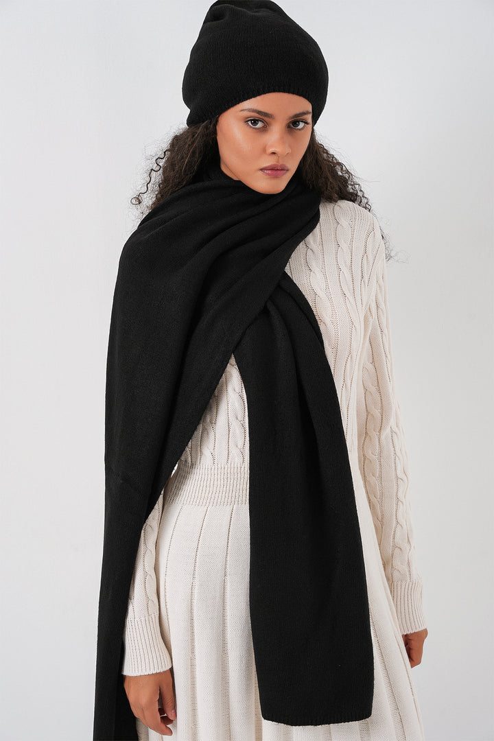 BGD Women Women's Knit Scarf Hat 15939 - Black - Meudon