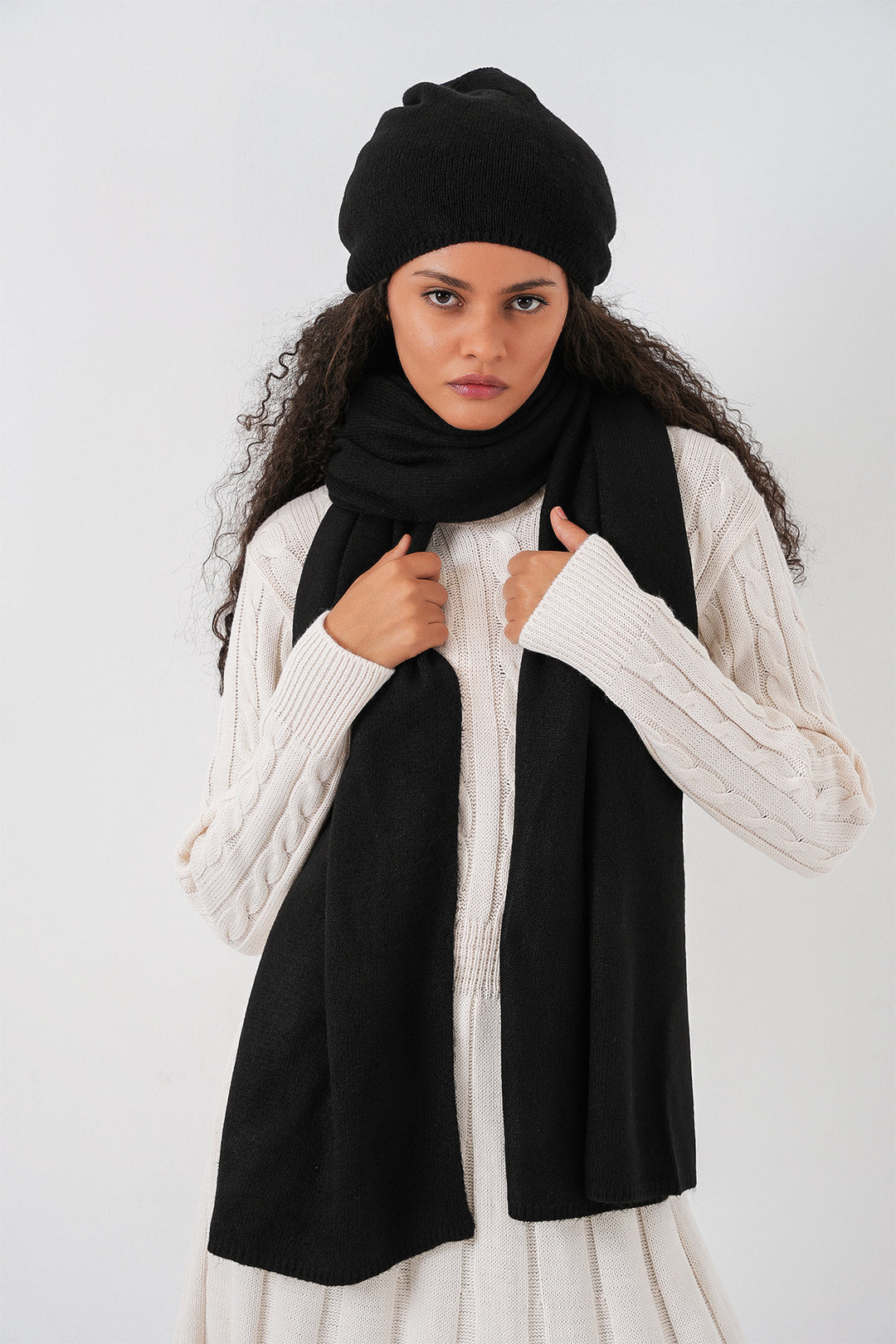 BGD Women Women's Knit Scarf Hat 15939 - Black - Meudon