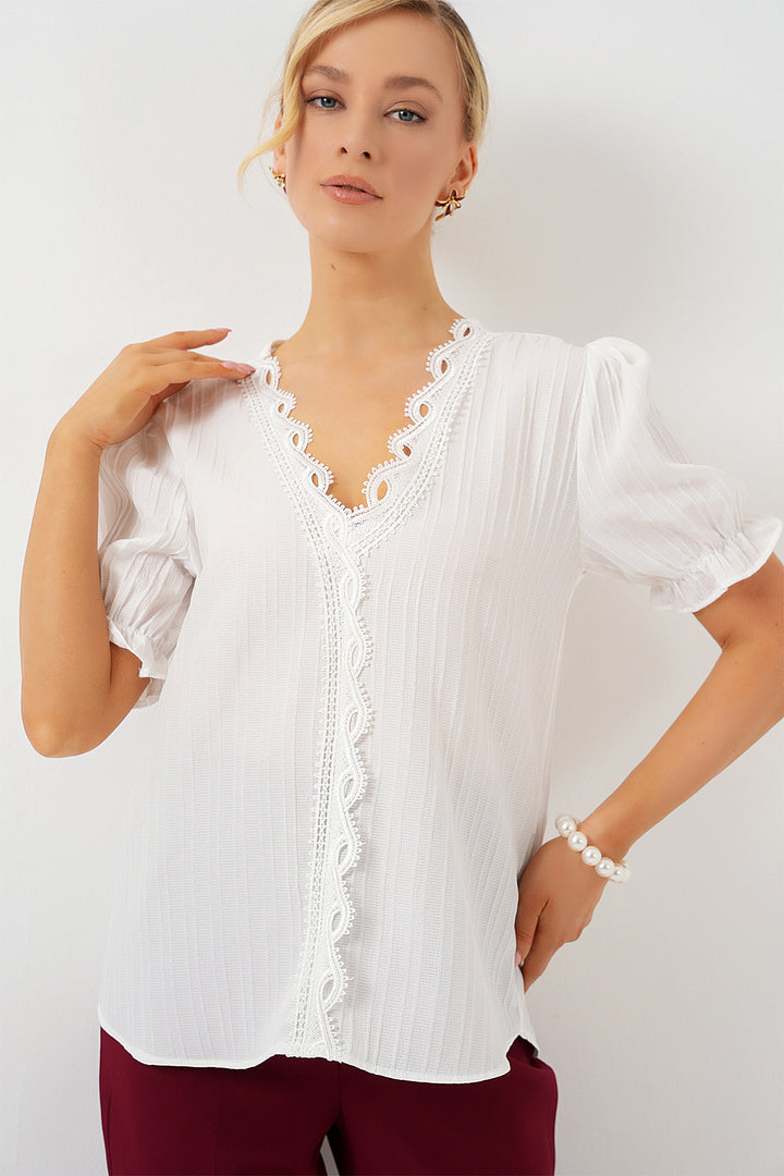 BGD Women Women's V-Neck Lace Blouse 956 - White - Móstoles