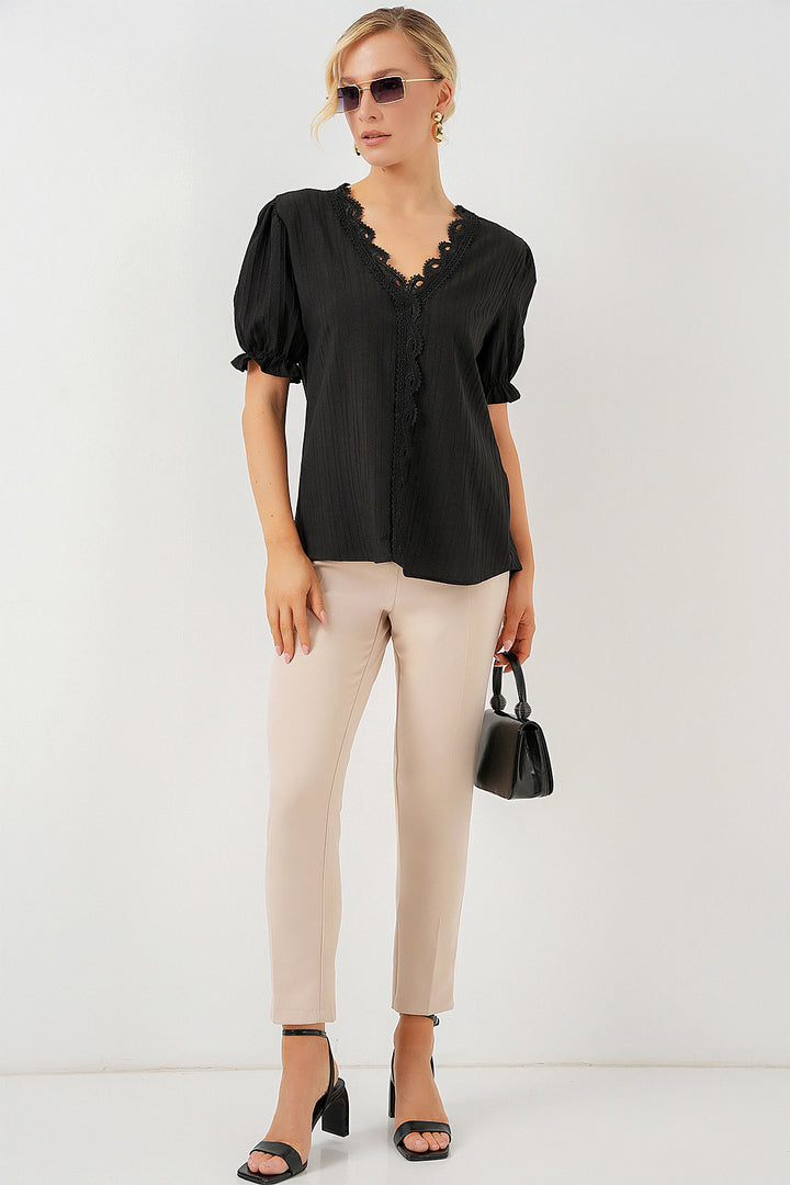 BGD Women Women's V-Neck Lace Blouse 956 - Black - Roeselare