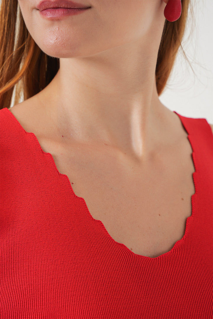 BGD Women Women's Zigzag V-Neck Blouse 15930 - Red - La Mesa