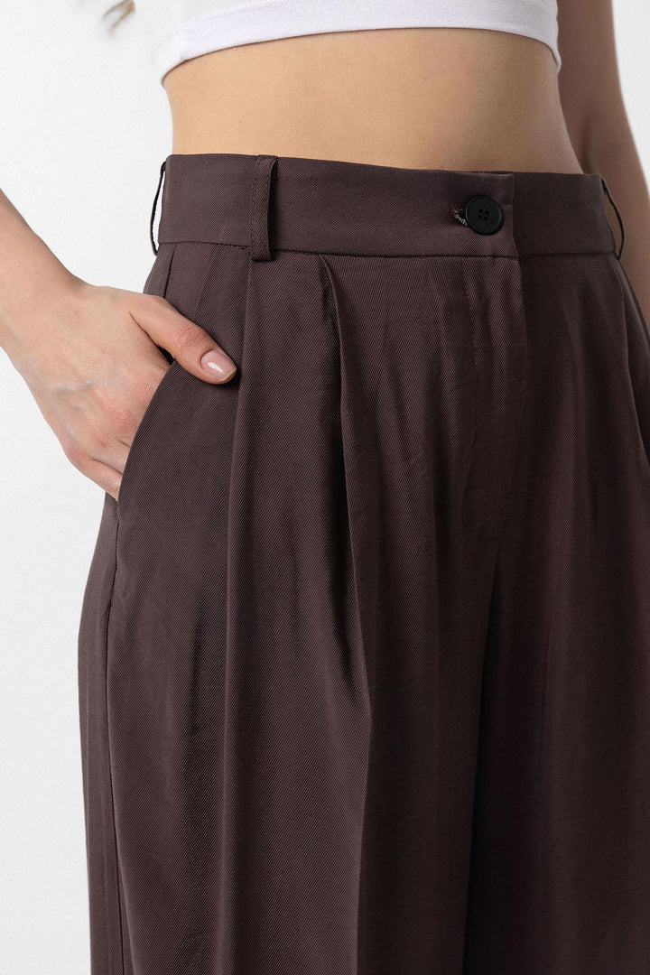 ANT Antioch Coffee Double-Breasted Women's Pants - Egg Harbor