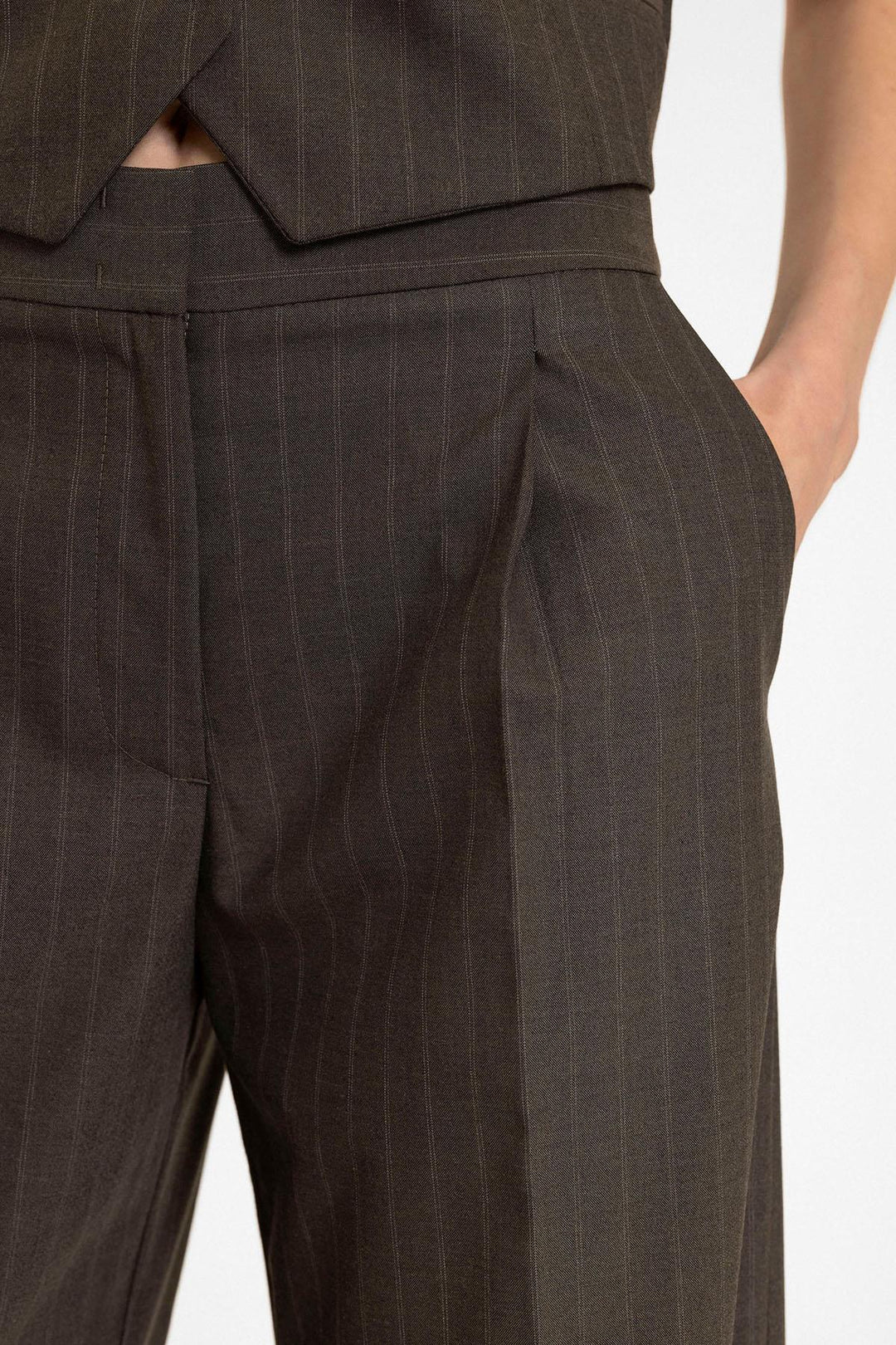 ANT Antioch Coffee Women's High Waisted Striped Pants - Herzogenrath