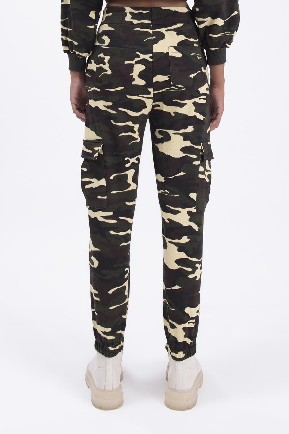 BSL Women Cargo pocket camo jogger pants - Mira