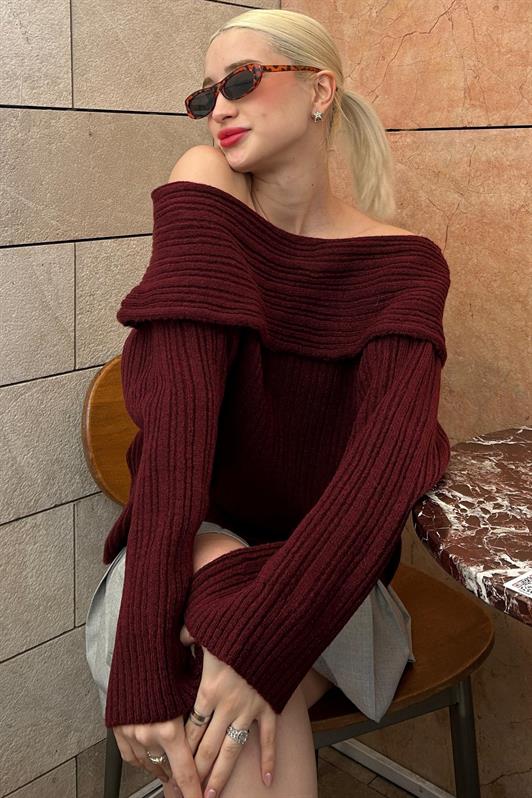 MDX Burgundy Turtleneck Women's Sweater MG2274 - Granby