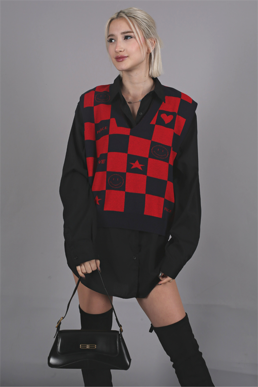 MDX Red V-Neck Checkered Regular Fit Women's Sweater - Huntersville