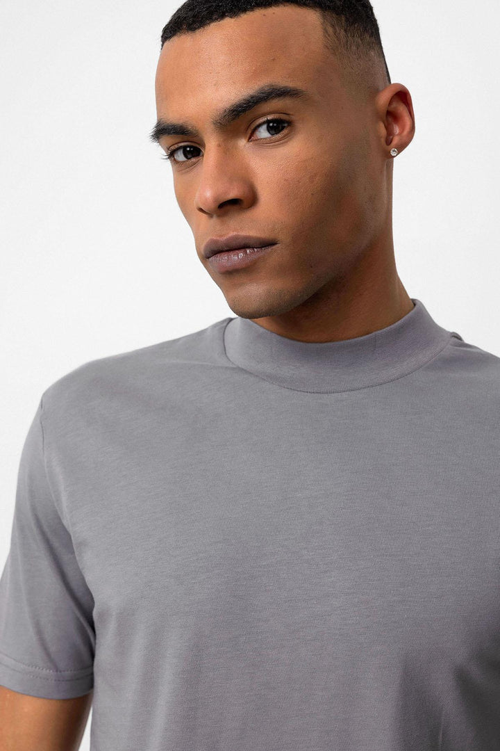 ANT Slim Fit Basic T-Shirt - El Puerto de Santa María