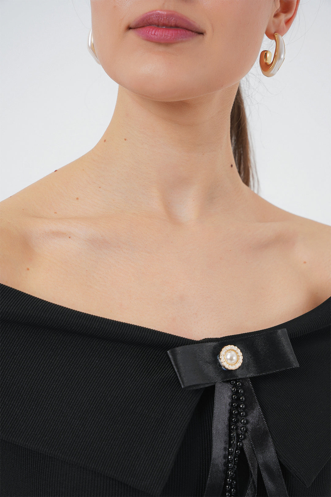 BGD Women Ribbon Detailed Knit Blouse 949 - Black - Bayonne