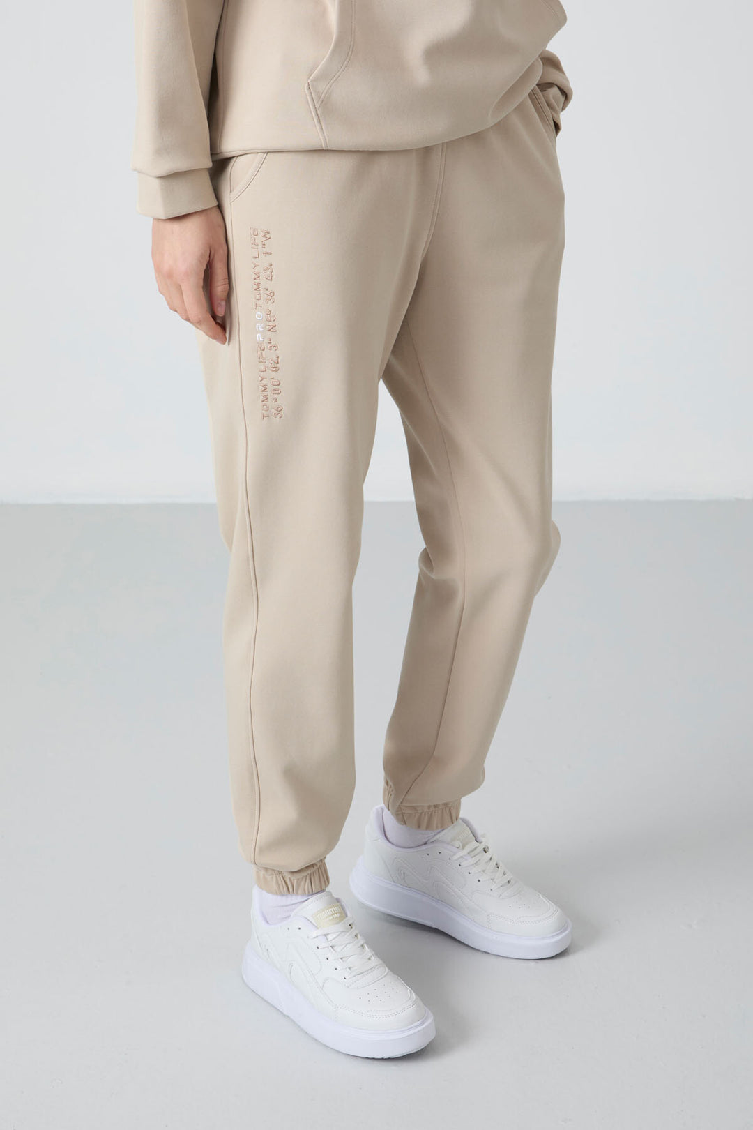 TMY Beige Hooded Kangaroo Pocket Oversized Elastic Cuff Women's Tracksuit - 95288 - Keizer