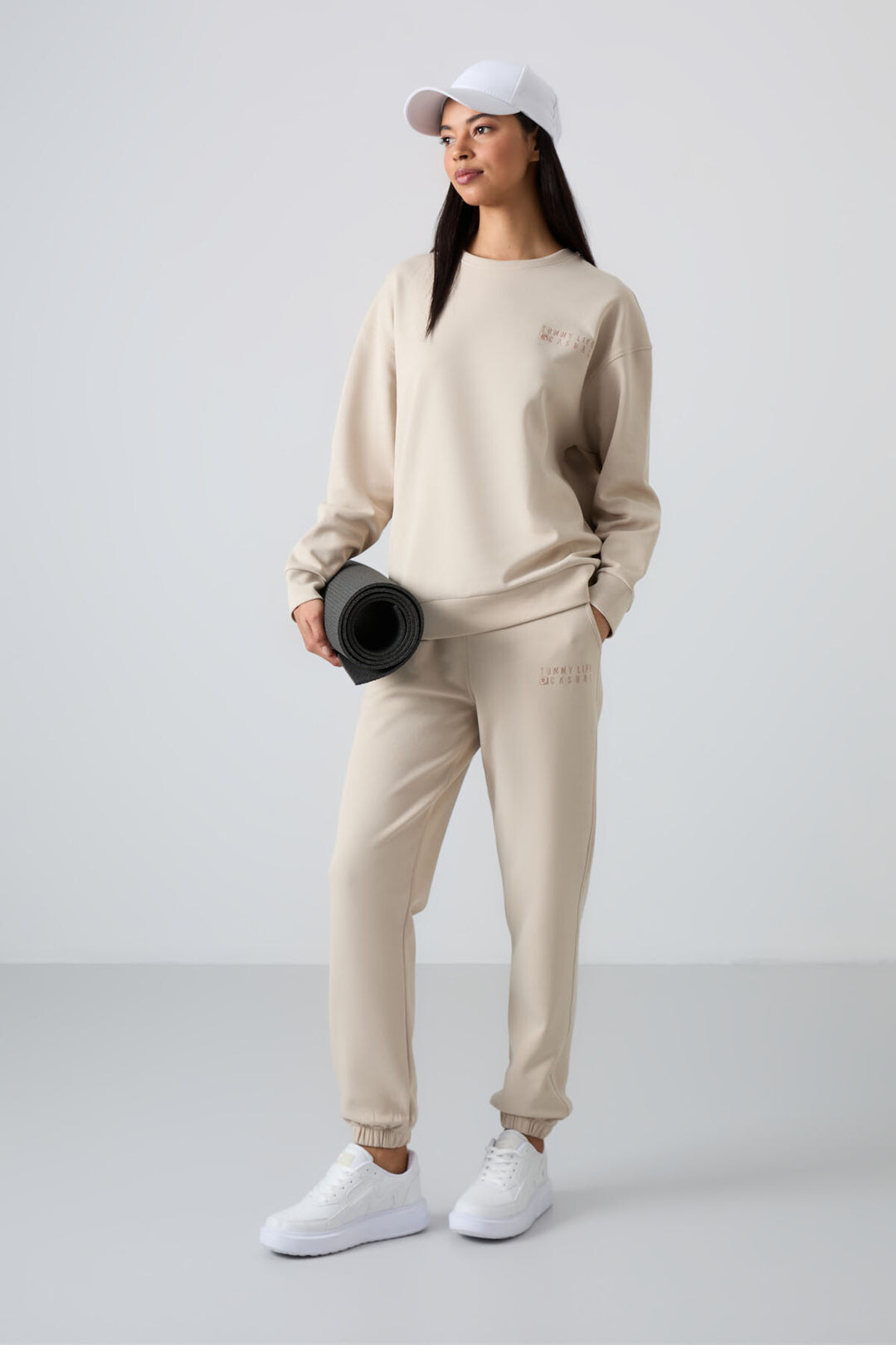TMY Beige V-Neck Oversized Elastic Cuff Women's Tracksuit Set - 95287 - Rotterdam