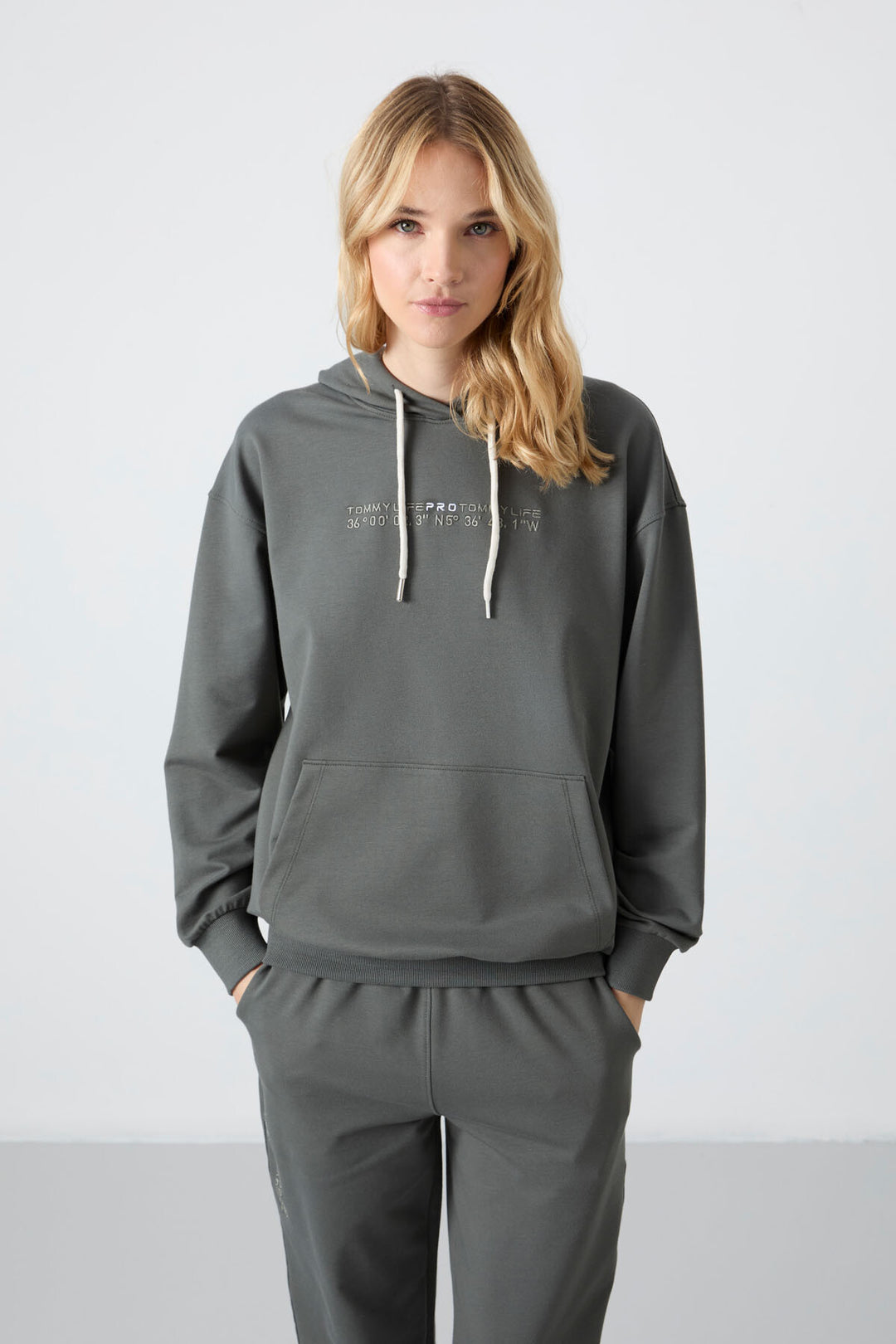 TMY Çağla Hooded Kangaroo Pocket Oversized Elastic Cuff Women's Tracksuit - 95288 - Miahuatlán de Porfirio Díaz