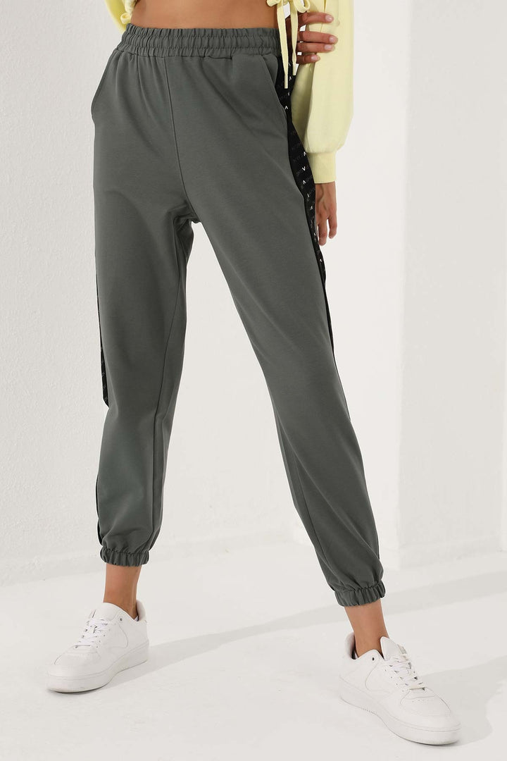 TMY Çağla Dotted Stripe Detailed Jogger Comfortable Fit Elastic Cuff Women's Sweatpants - 94579 - Peoria