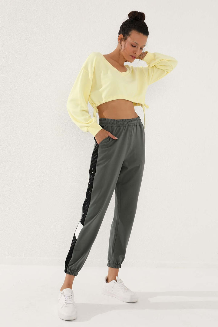 TMY Çağla Dotted Stripe Detailed Jogger Comfortable Fit Elastic Cuff Women's Sweatpants - 94579 - Peoria