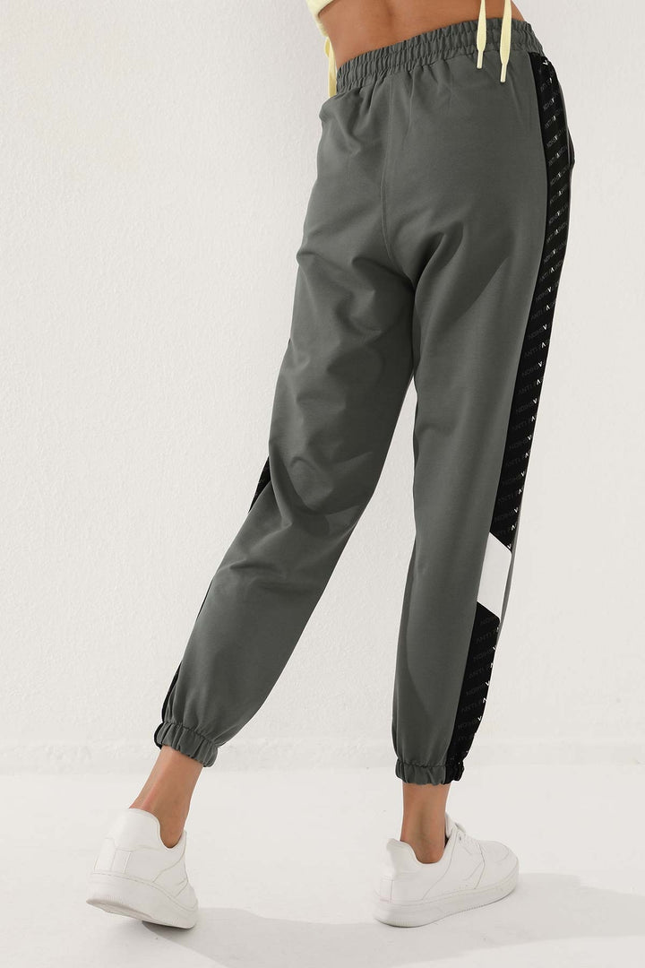 TMY Çağla Dotted Stripe Detailed Jogger Comfortable Fit Elastic Cuff Women's Sweatpants - 94579 - Peoria