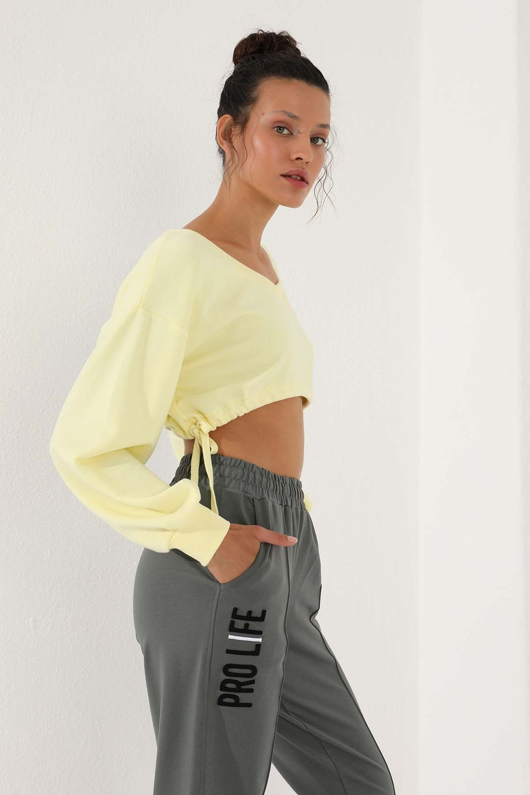 TMY Çağla Summer Embroidered Comfortable Fit Elastic Cuff Women's Sweatpants - 94571 - Torres Novas