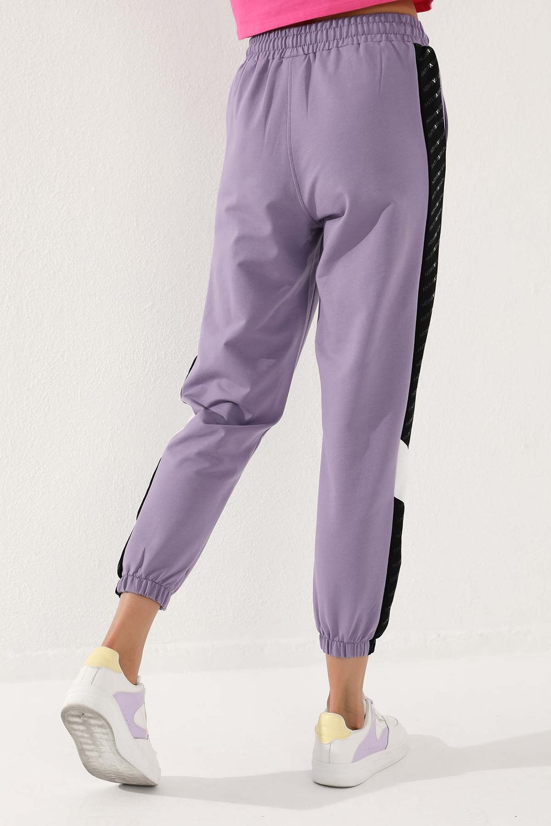 TMY Eflatun Dotted Stripe Detailed Jogger Comfort Fit Elastic Cuff Women's Sweatpants - 94579 - Madera