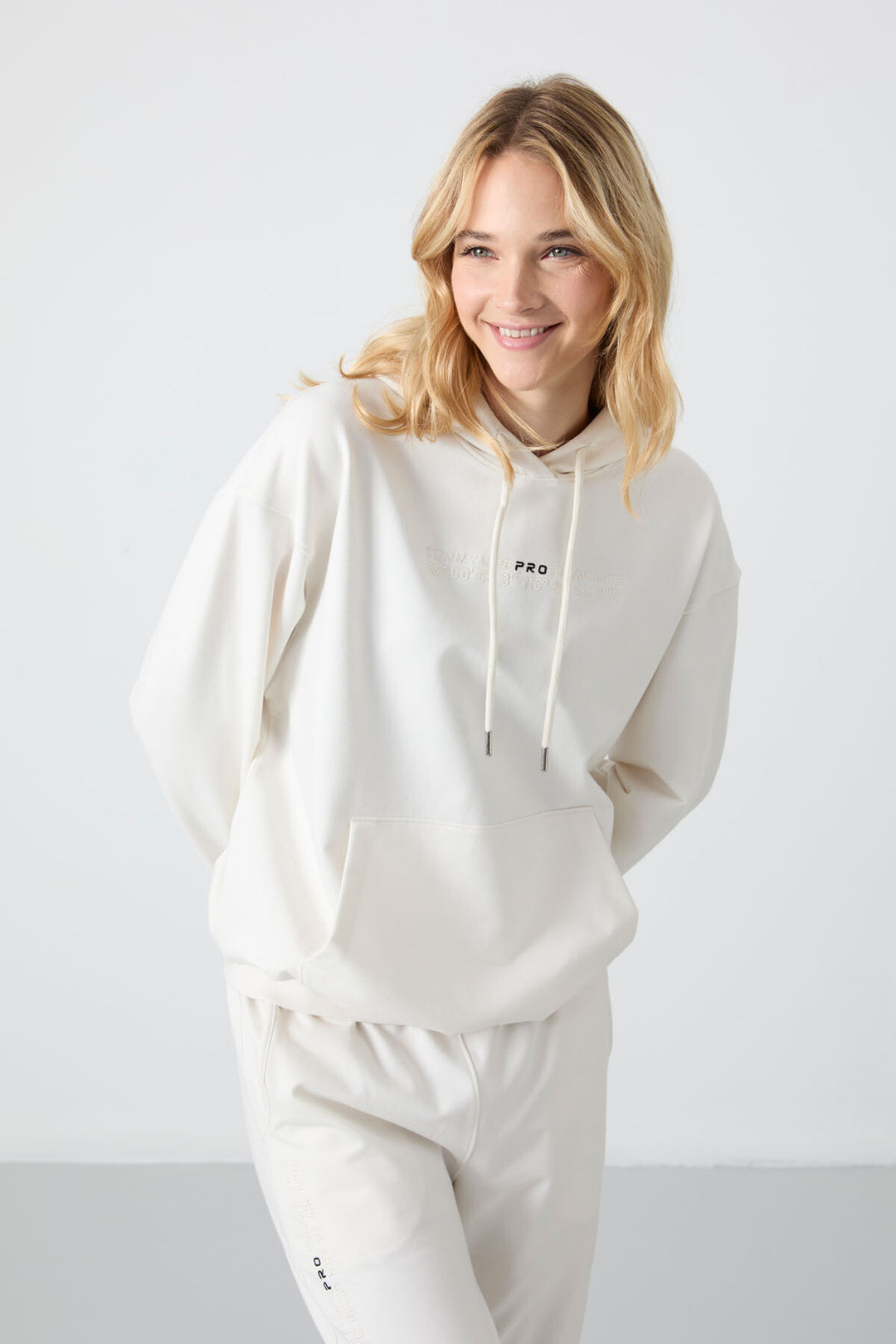 TMY Ecru Hooded Kangaroo Pocket Oversized Elastic Cuff Women's Tracksuit - 95288 - Klaipėda