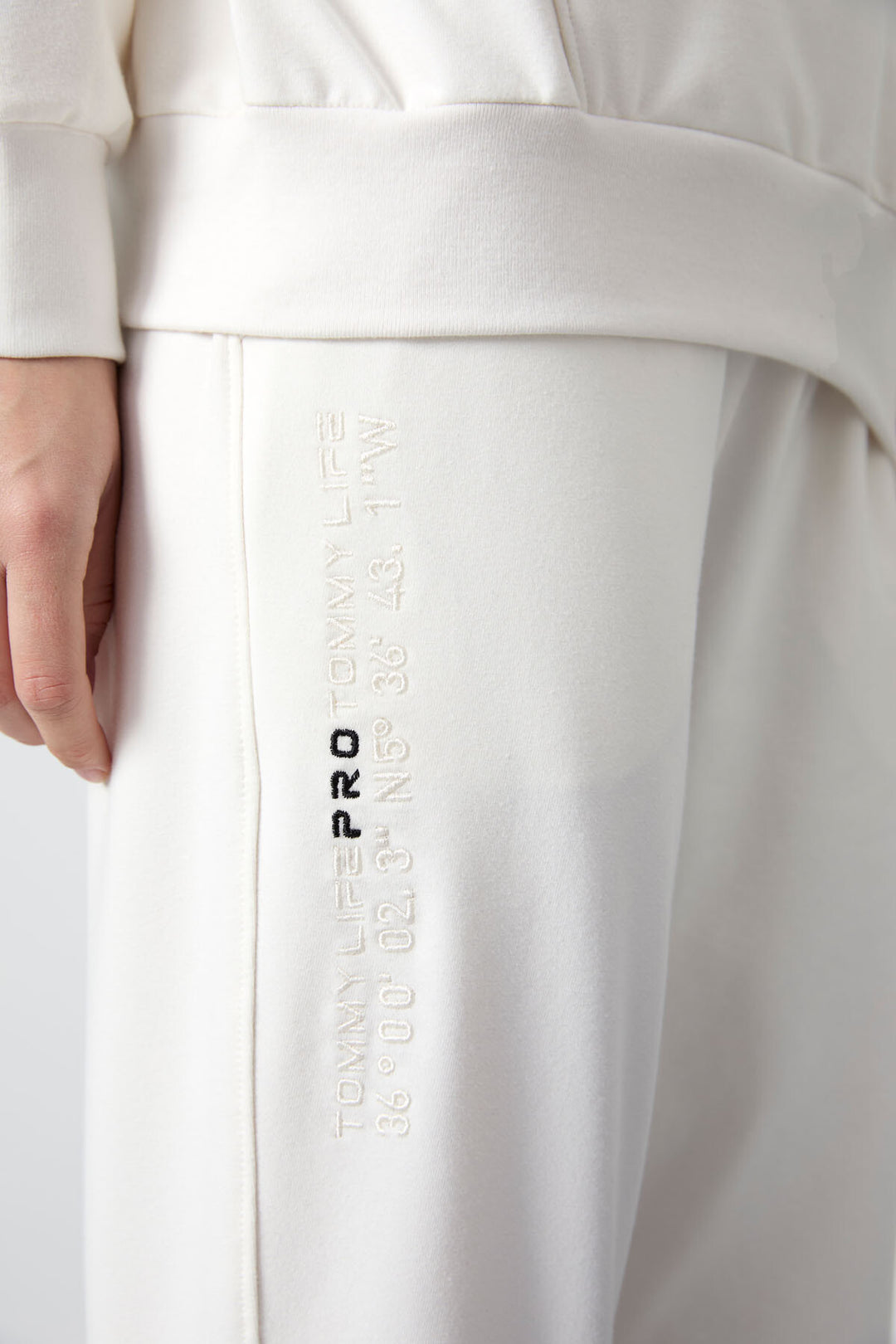 TMY Ecru Hooded Kangaroo Pocket Oversized Elastic Cuff Women's Tracksuit - 95288 - Klaipėda