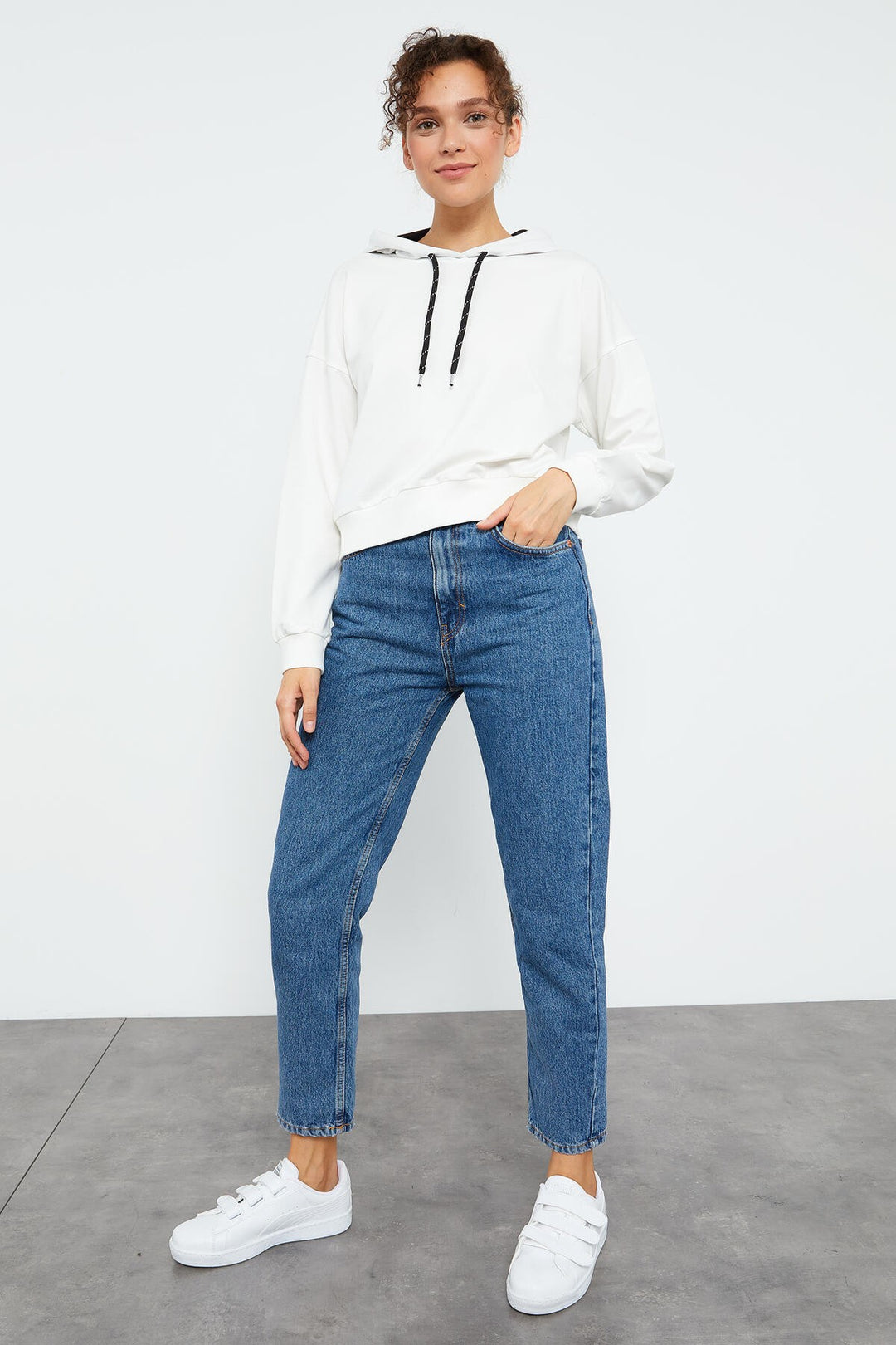 TMY Ecru Long Sleeve Comfortable Fit Hooded Women's Sweatshirt - 97115 - Caerdydd