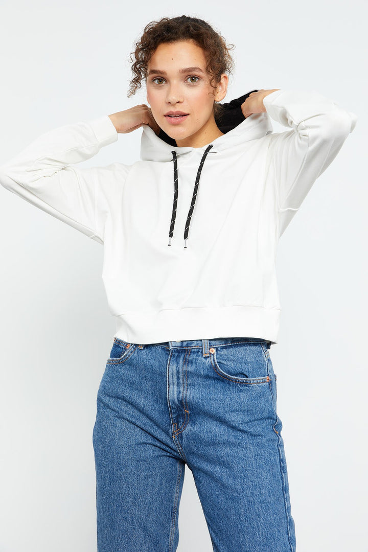 TMY Ecru Long Sleeve Comfortable Fit Hooded Women's Sweatshirt - 97115 - Caerdydd