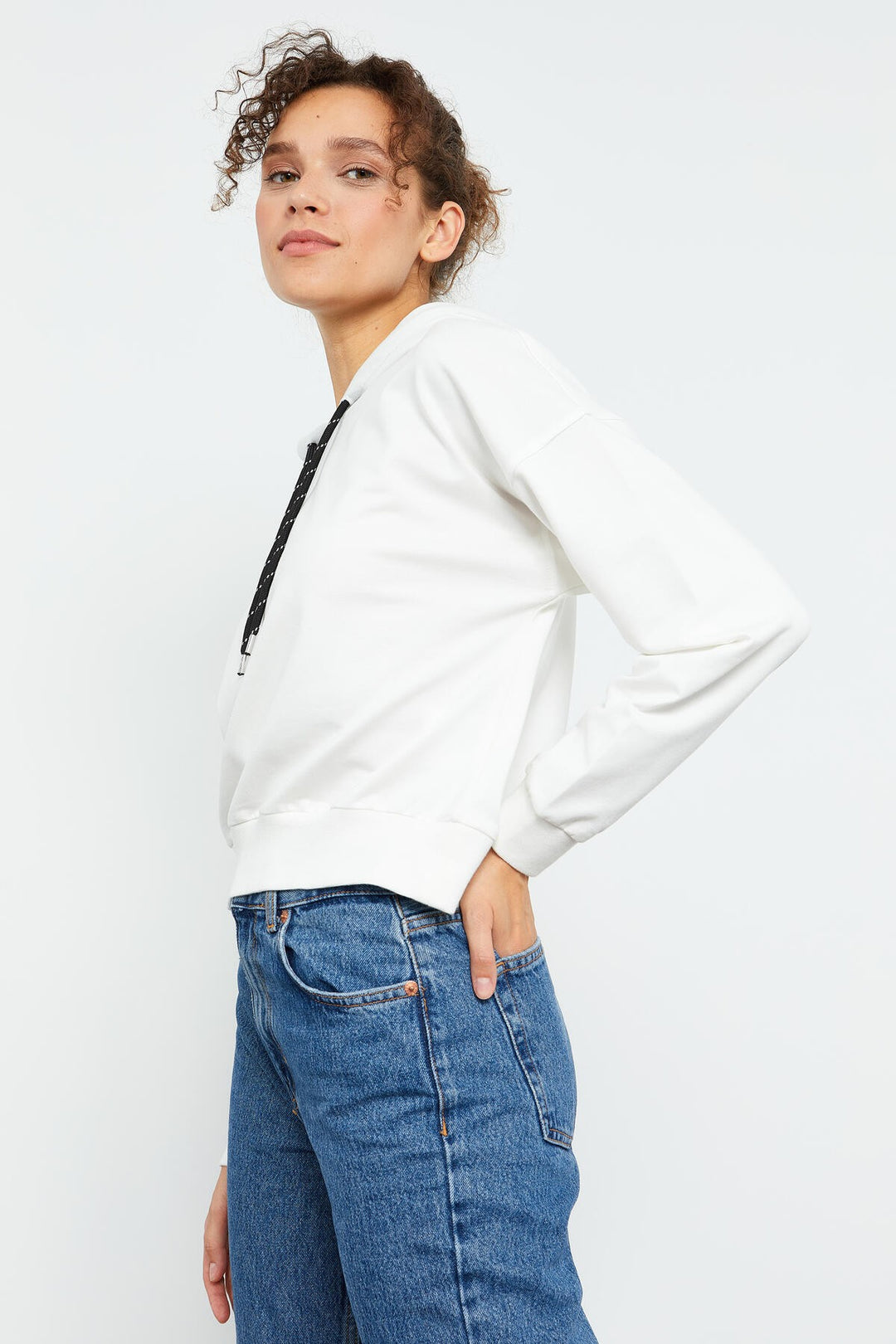 TMY Ecru Long Sleeve Comfortable Fit Hooded Women's Sweatshirt - 97115 - Caerdydd