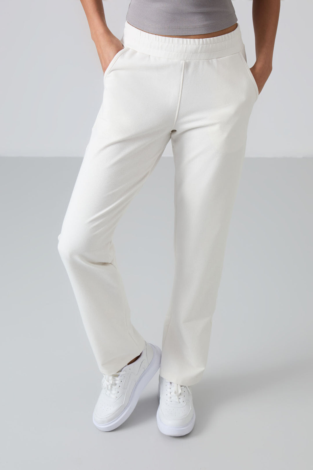 TMY Ecru High Waist Pocketed Comfort Fit Classic Leg Women's Sweatpants - 94584 - Olhão