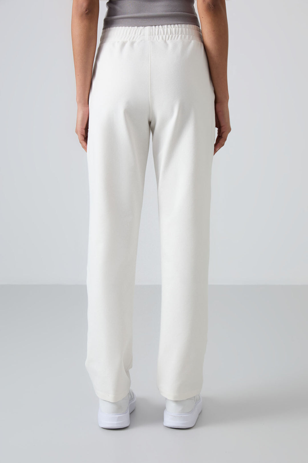 TMY Ecru High Waist Pocketed Comfort Fit Classic Leg Women's Sweatpants - 94584 - Olhão