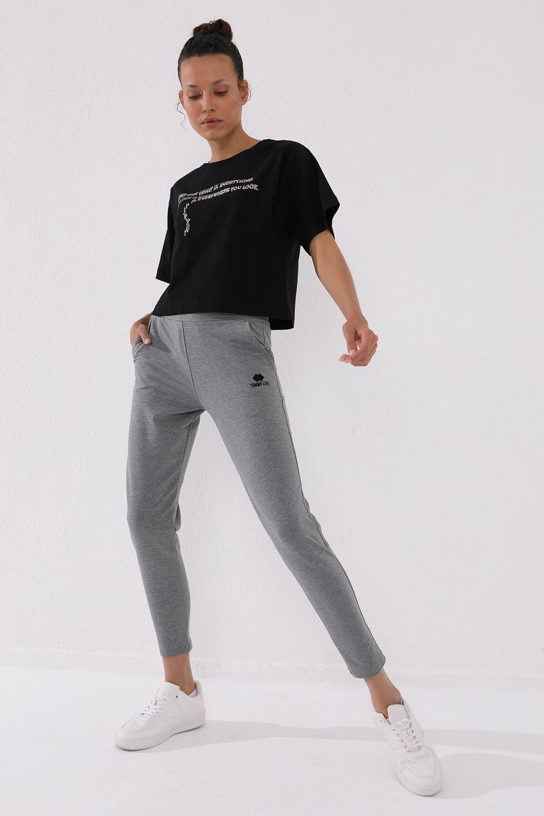 TMY Gray Melange Zippered Cuffed Pocketed Comfort Fit Women's Sweatpants - 94246 - Ocoyoacac