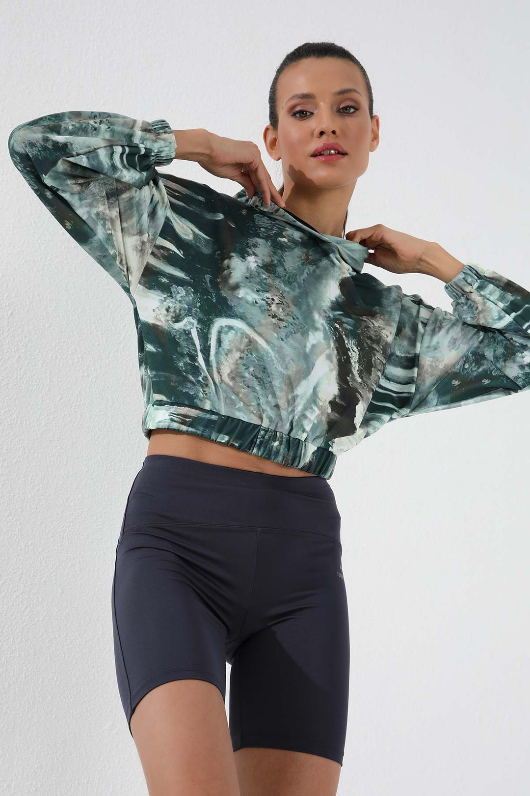 TMY Haki Mixed Tie-Dye Patterned Elastic Hooded Women's Oversized Crop Top Sweatshirt - 97140 - Pinner