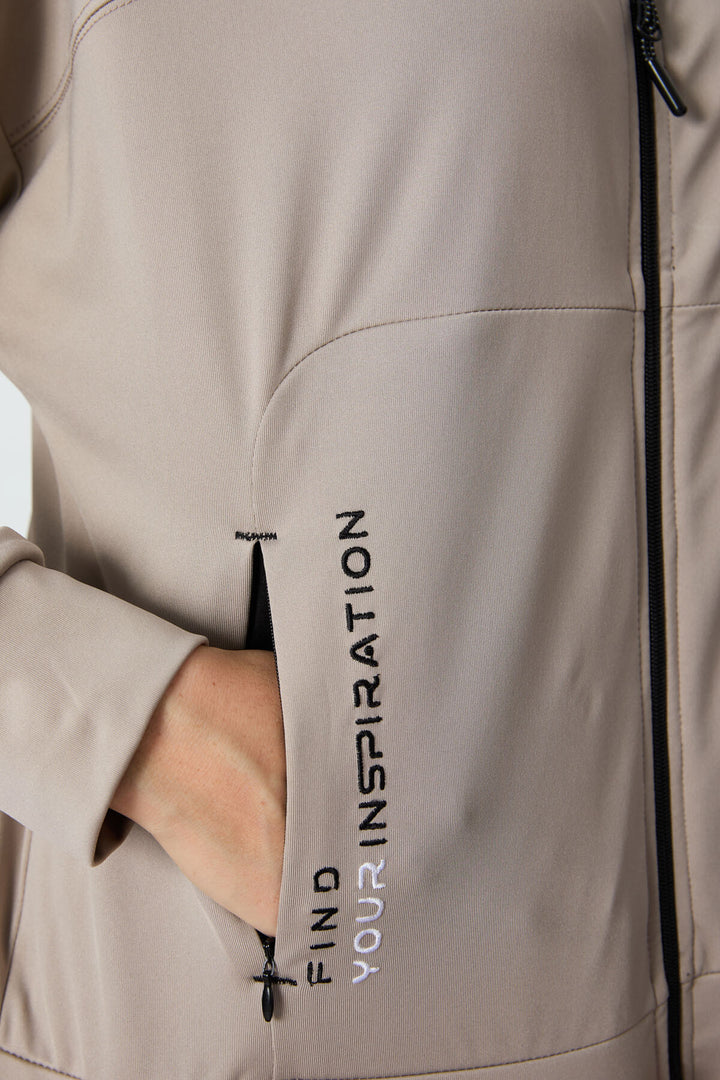 TMY Dark Beige Hooded Tracksuit with Hidden Pocket Details Standard Fit Women's Tracksuit - 95306 - Neuss