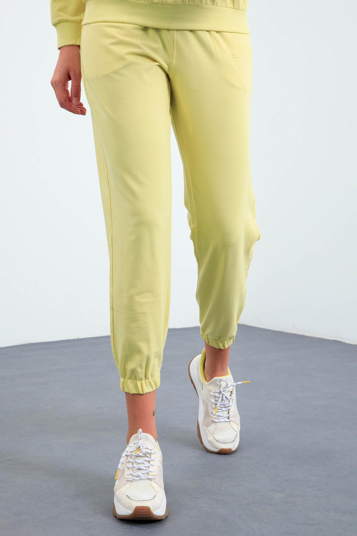TMY Lemon O Neck Oversized Elastic Cuff Women's Tracksuit Set - 95287 - Wheaton