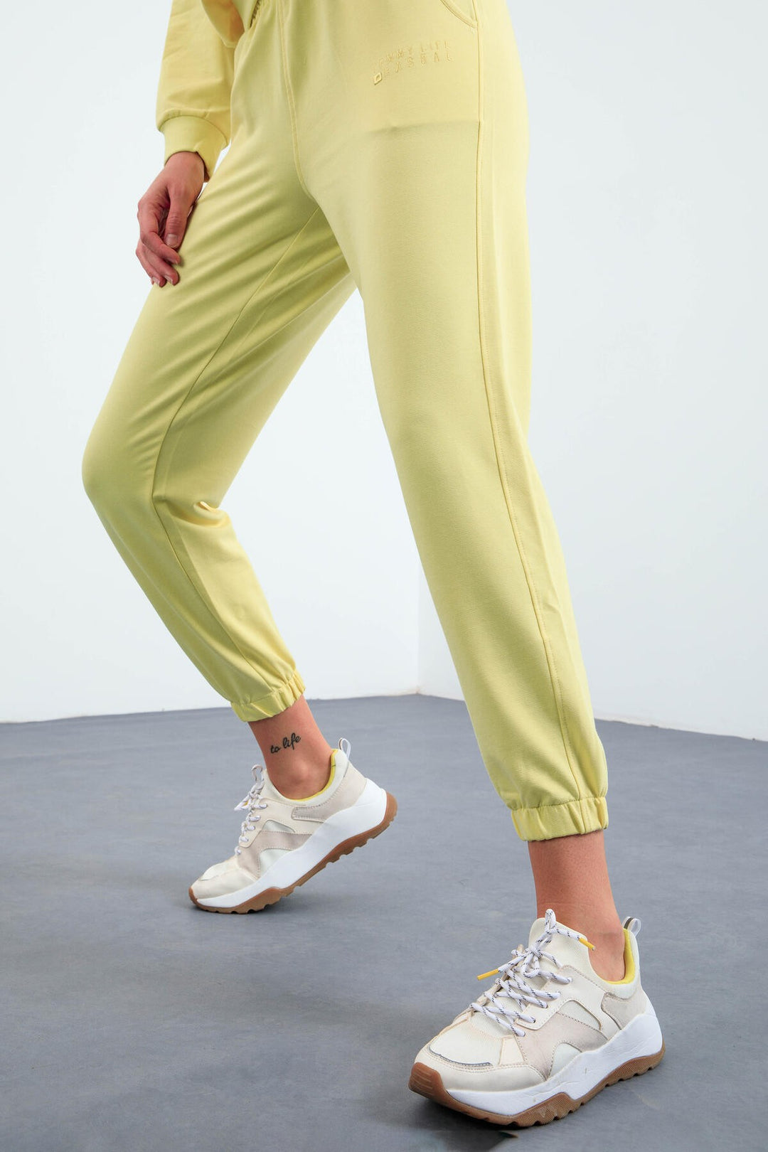TMY Lemon O Neck Oversized Elastic Cuff Women's Tracksuit Set - 95287 - Wheaton