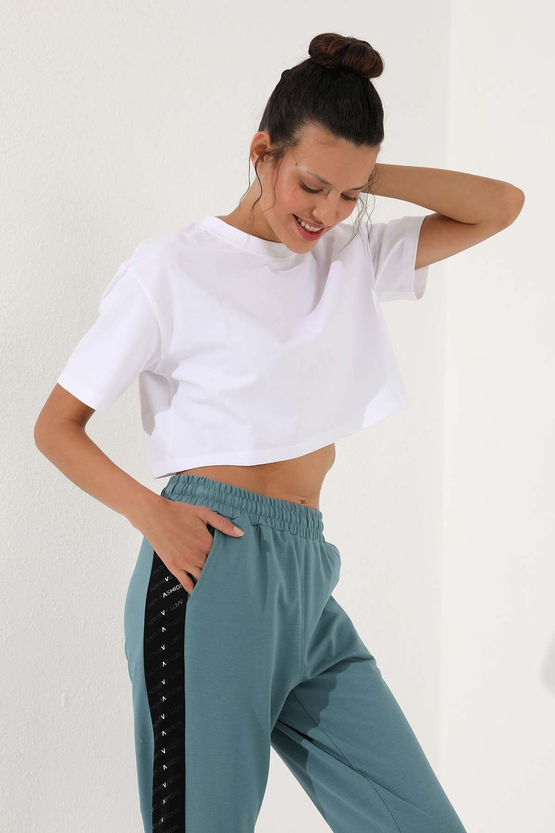 TMY Mint Green Polka Dot Detailed Jogger Comfortable Fit Elastic Cuff Women's Sweatpants - 94579 - Tepotzotlán