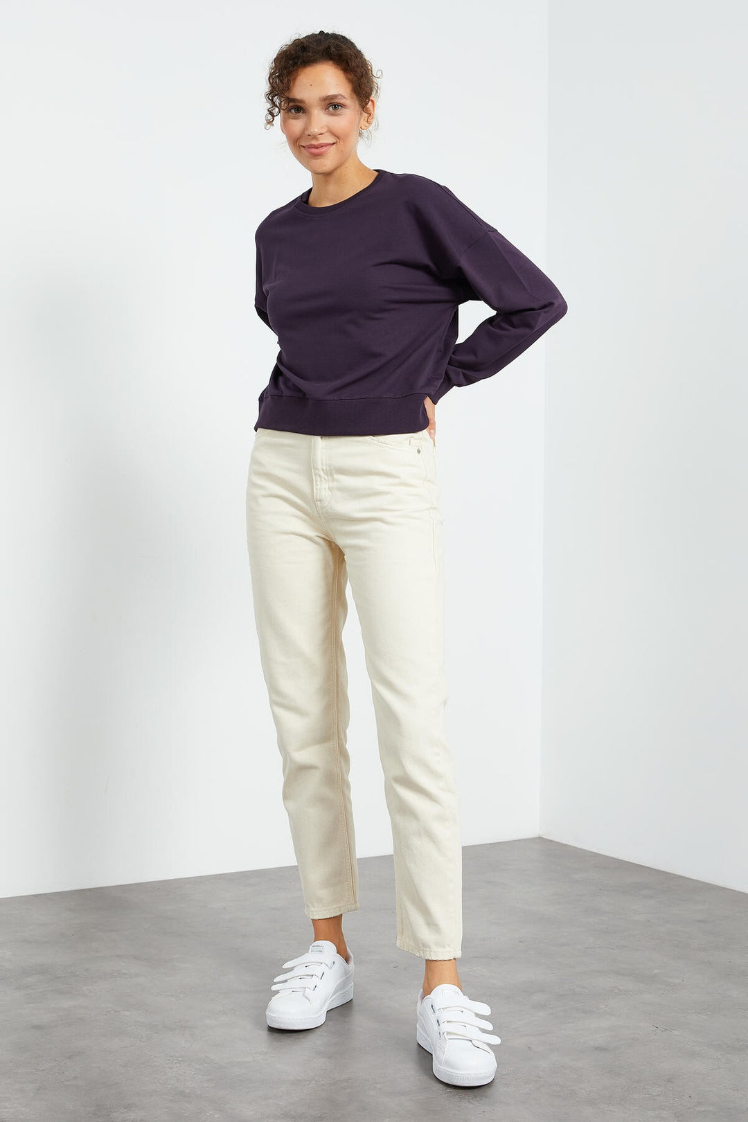 TMY Purple Basic Comfort Fit Round Neck Women's Sweatshirt - 97114 - Polatsk