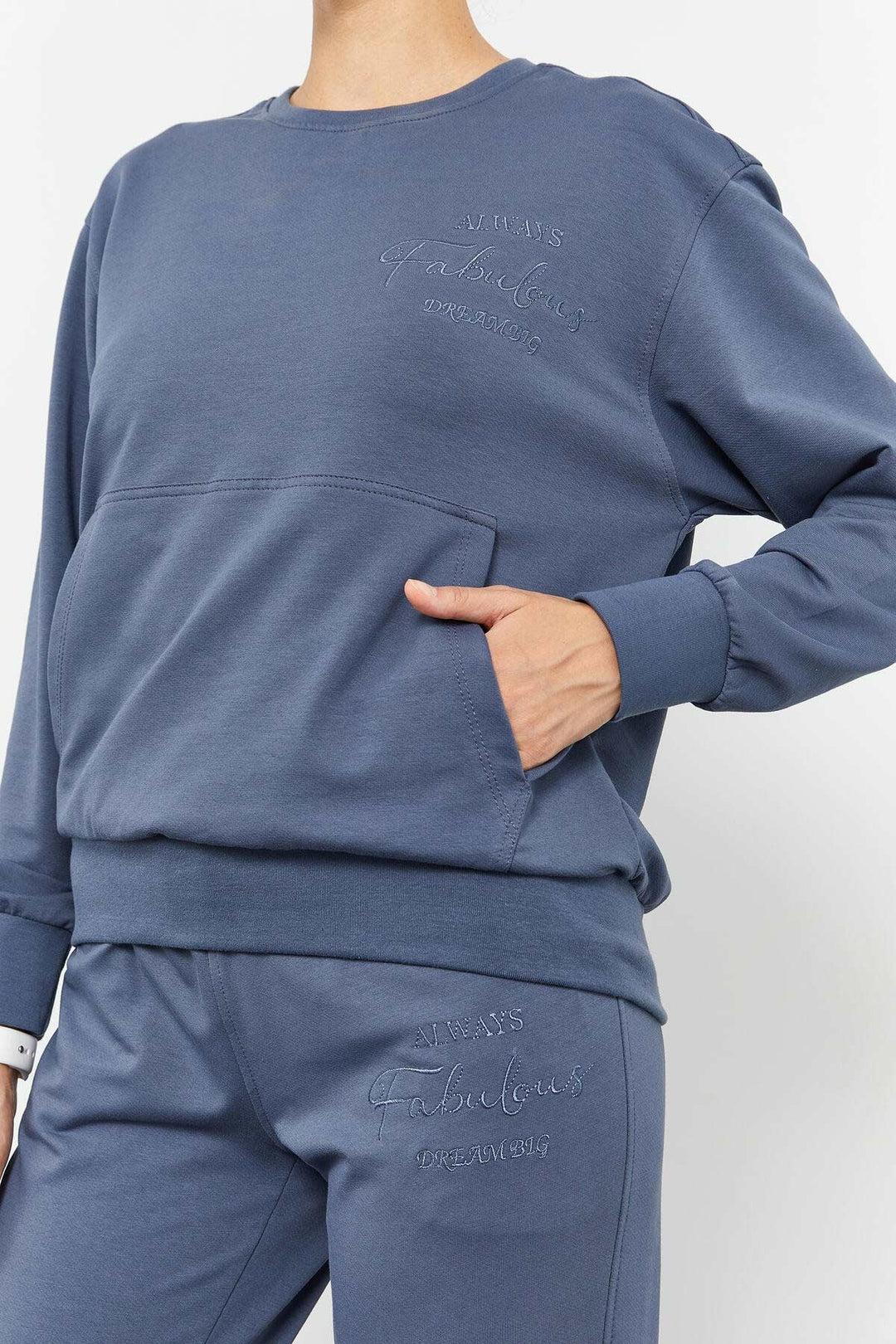 TMY Petrol Round Neck Embroidered Women's Oversized Tracksuit - 95300 - Brive-la-Gaillarde