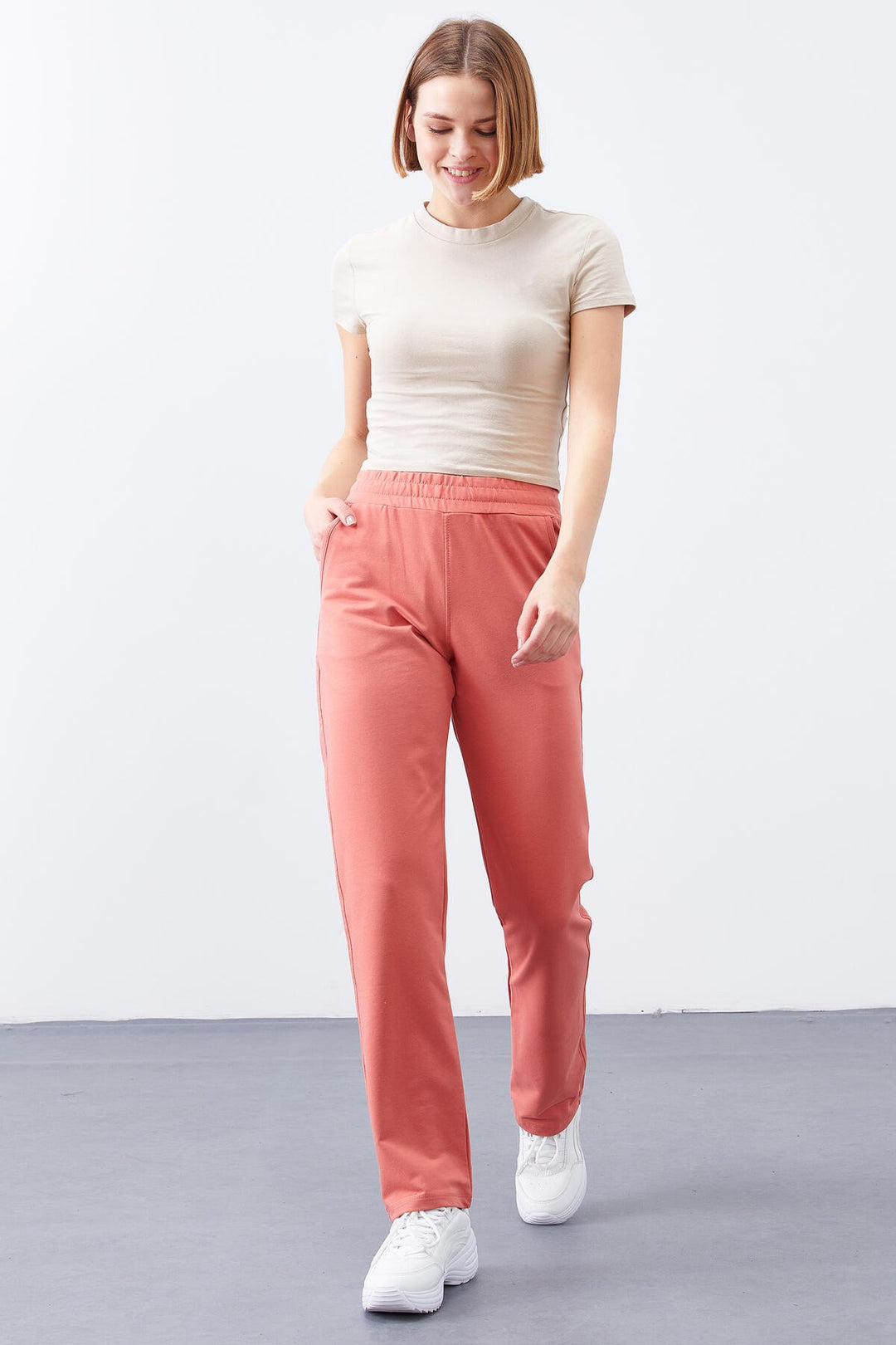 TMY Powder High Waist Pocketed Comfortable Fit Classic Leg Women's Sweatpants - 94584 - Breda