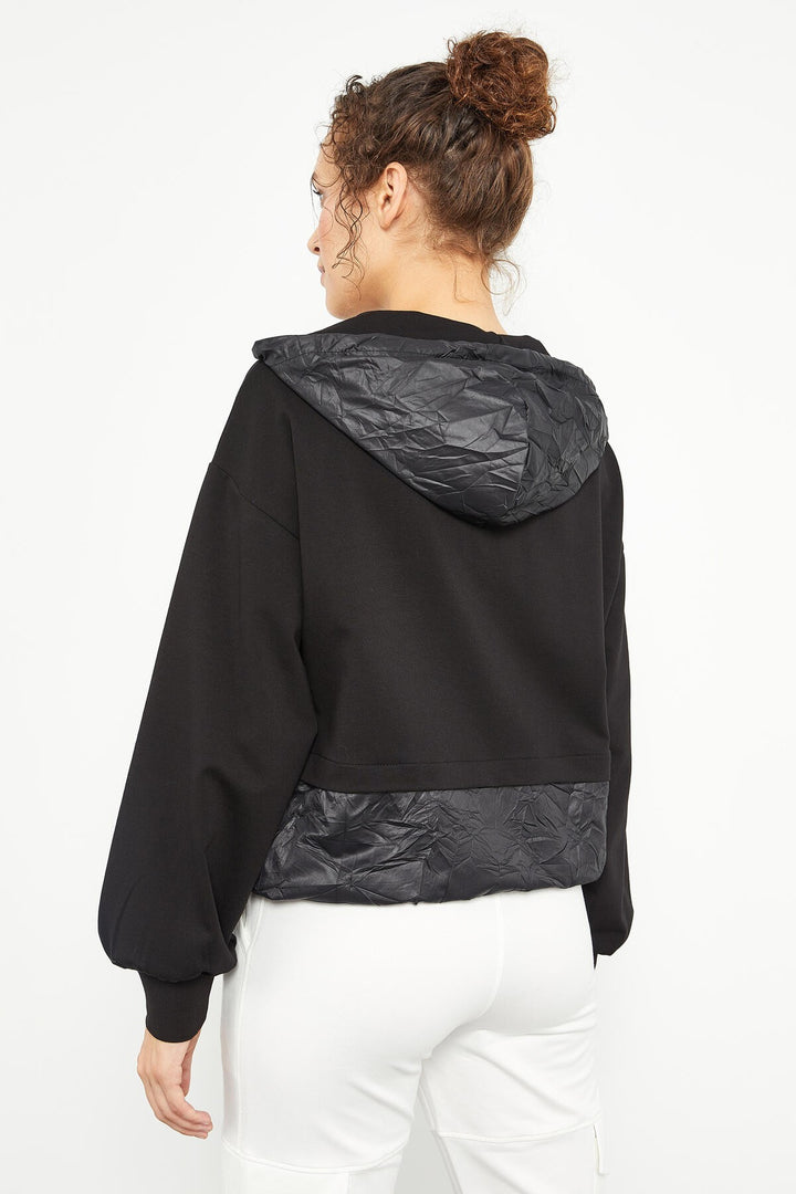 TMY Black Balloon Sleeve Parachute Fabric Detailed Women's Oversize Sweatshirt - 97167 - Eau Claire