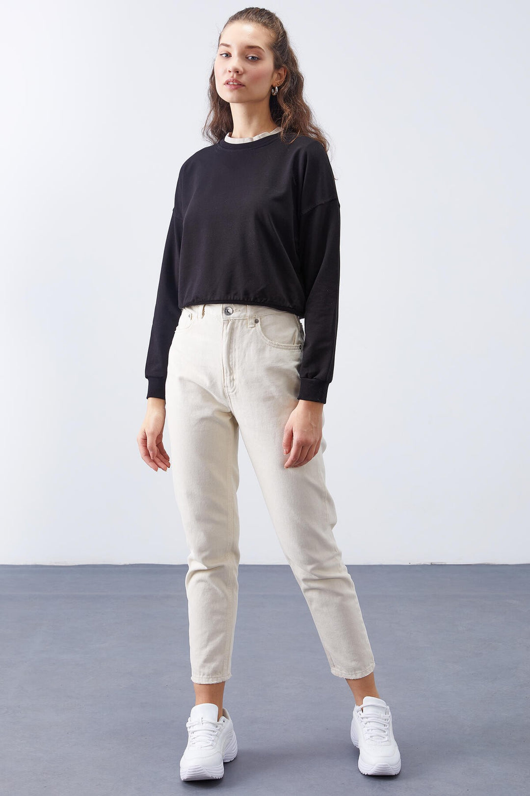 TMY Black Basic Comfort Fit O Neck Women's Sweatshirt - 97114 - Lima