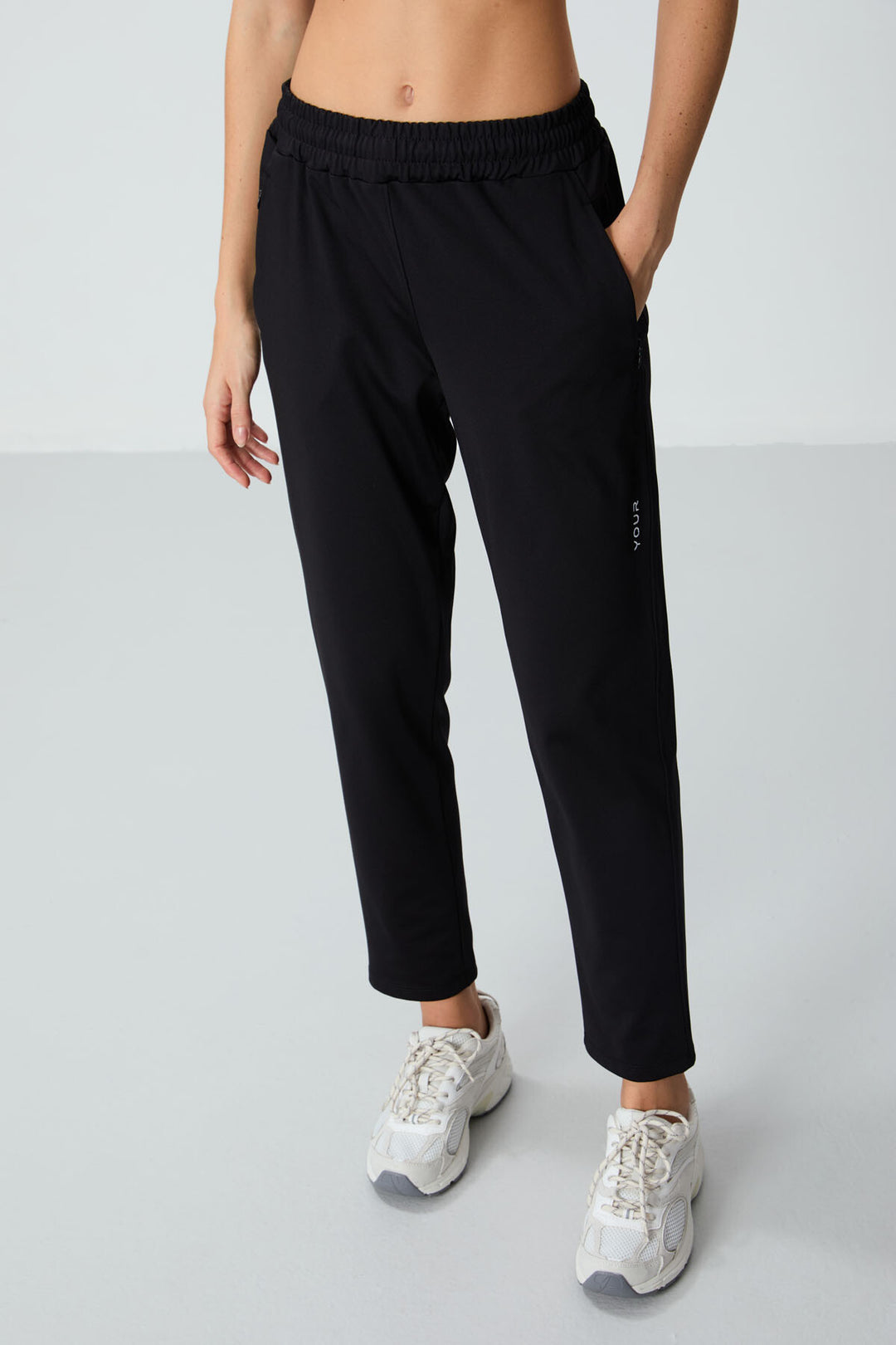 TMY Black Hooded Hidden Pocket Detailed Standard Mold Women's Tracksuit - 95306 - Springfield