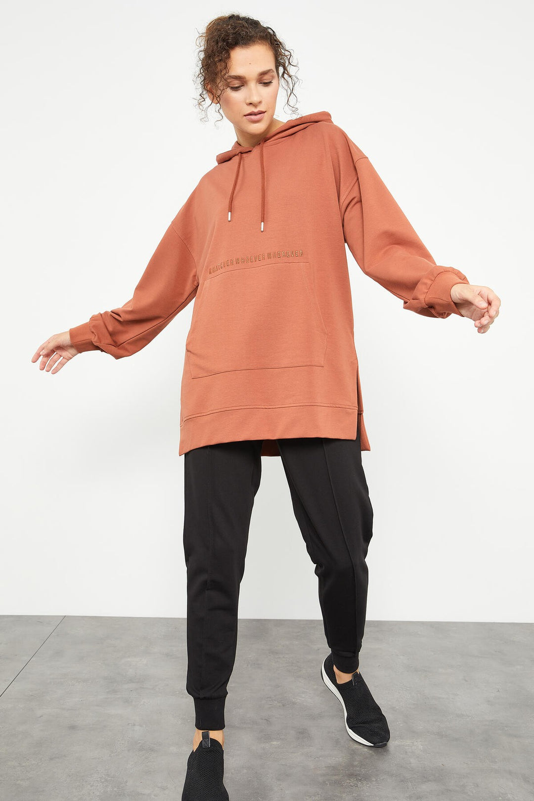 TMY Cinnamon Balloon Sleeve Embroidered Women's Oversized Tunic Sweatshirt - 97163 - Anderlecht