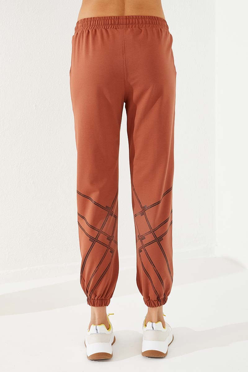 TMY Cinnamon Line Printed Comfortable Fit Elastic Cuff Women's Sweatpants - 94585 - Hellendoorn